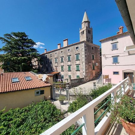 Apartment Branko With Terrace, Old Town Labin Labin  Exterior foto