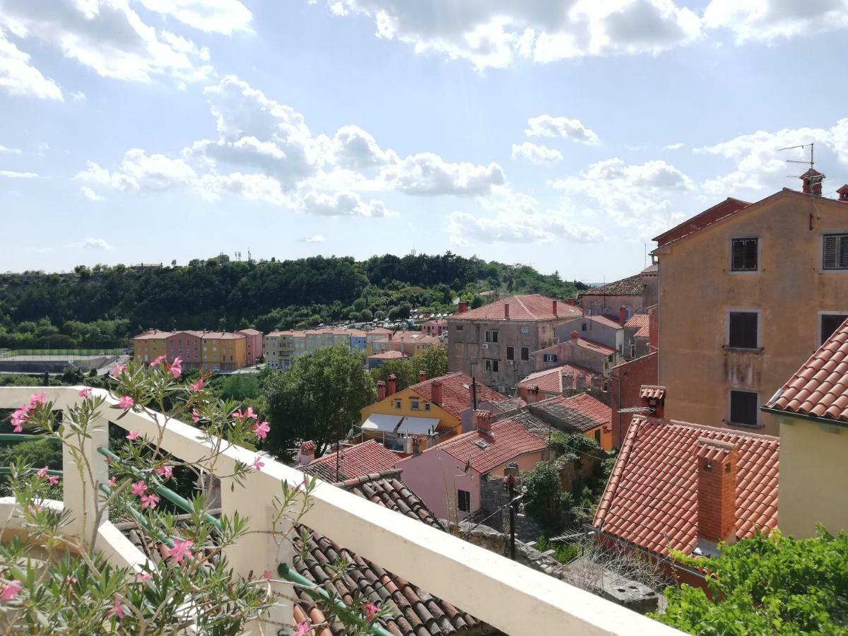 Apartment Branko With Terrace, Old Town Labin Labin  Exterior foto